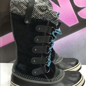 Sorel Tall Lace Up lined winter Boots